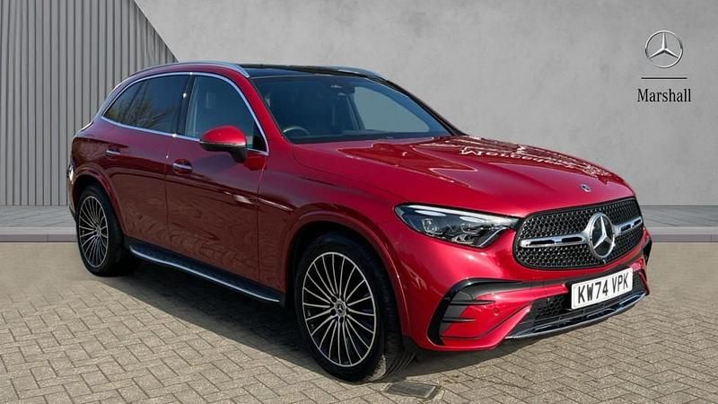 Used Mercedes GLC300 AMG Line Premium Plus 258 HP (189 kW) 2025 Red