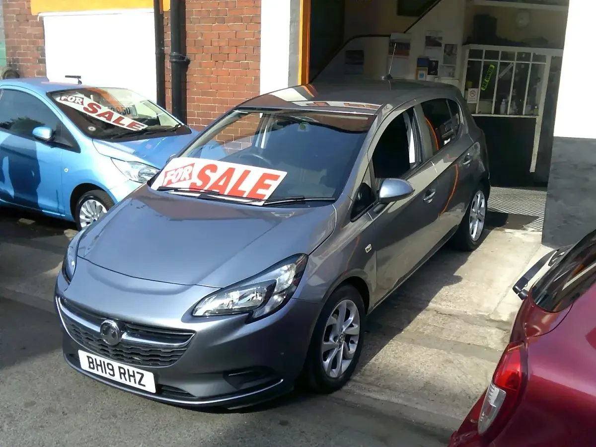 Used Vauxhall Corsa Sport 90 HP (66 kW) 2019 Grey Hatchback