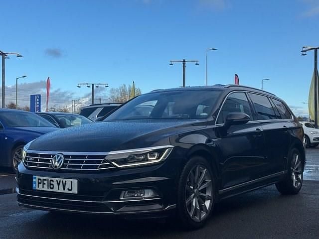 Used VW Passat R-line 240 HP (176 kW) 2016 Black Estate