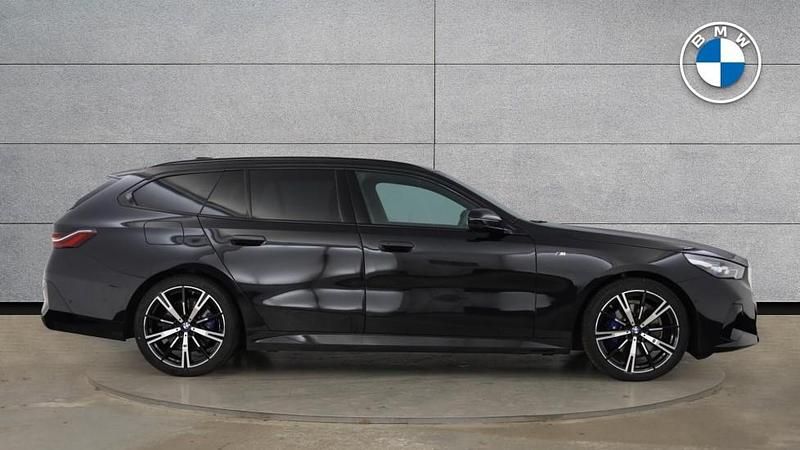 Used BMW 520 M Sport 205 HP (150 kW) 2025 Black Estate