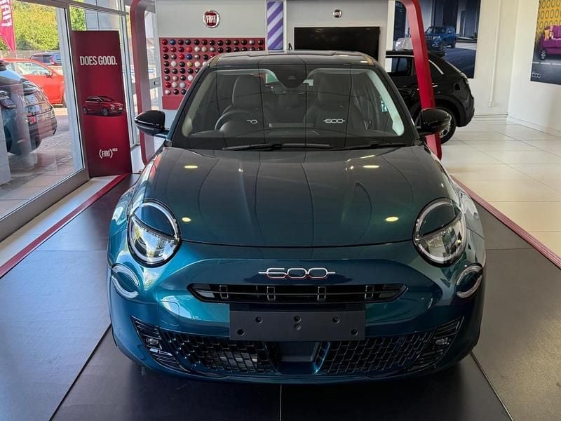 Green Used 2025 Fiat 600 S SUV | £18,995 (Fair price) - Image 1/3
