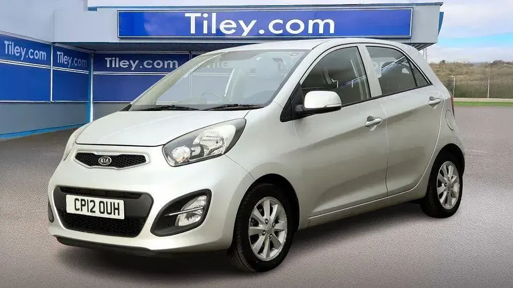 Used Kia Picanto 84 HP (61 kW) 2012 Silver Hatchback