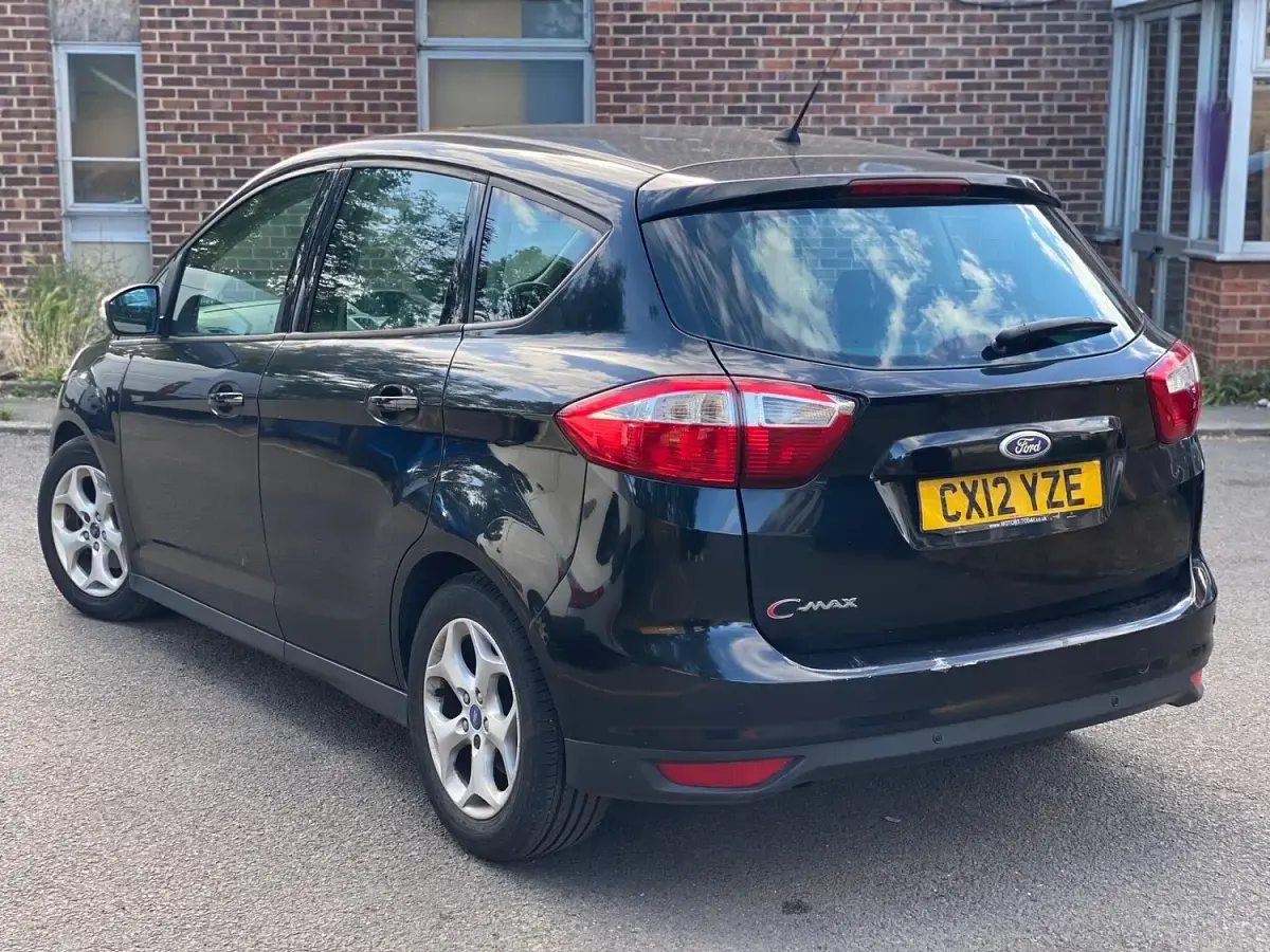 Used Ford C-MAX Zetec 2012 Black MPV