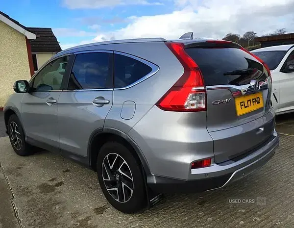 Used Honda CR-V SE Plus 160 HP (117 kW) 2017 Silver SUV