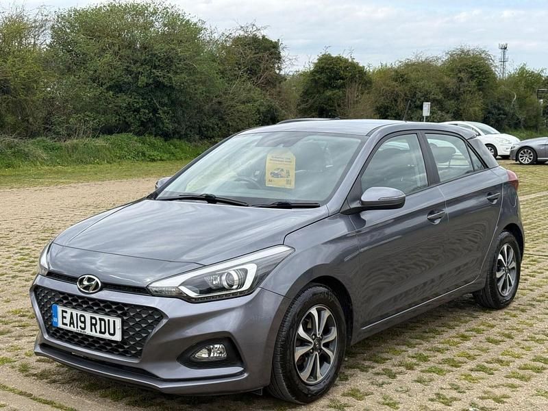 Used Hyundai i20 Edition 84 HP (61 kW) 2019 Grey Hatchback