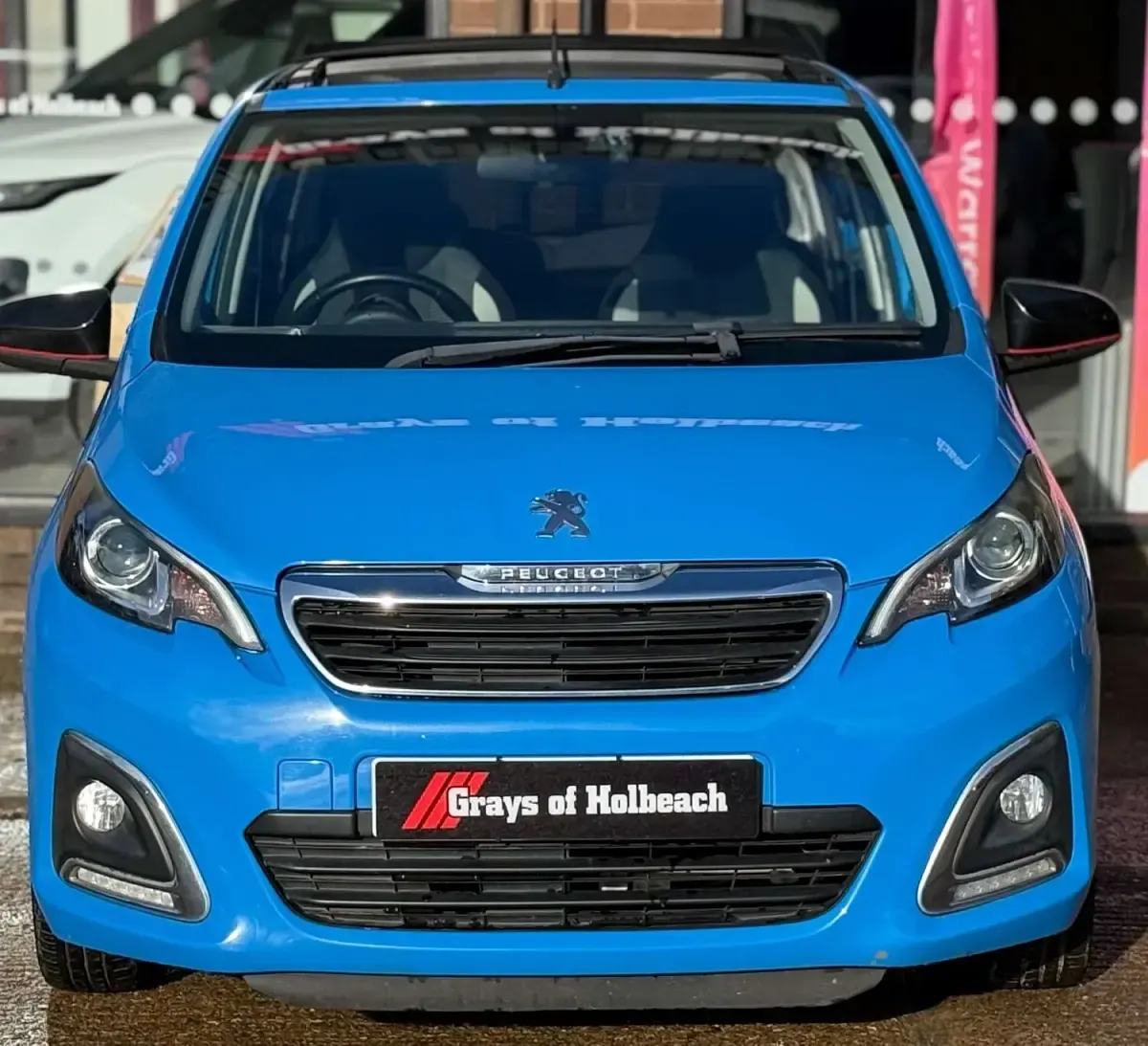 Used Peugeot 108 Allure 82 HP (60 kW) 2015 Blue Hatchback