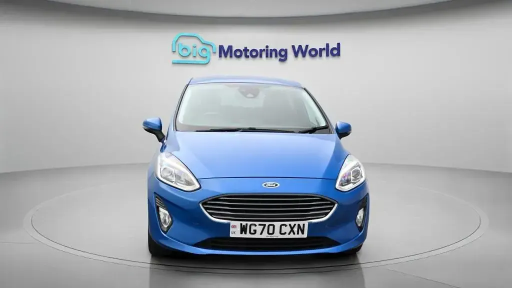 Used Ford Fiesta Titanium 95 HP (69 kW) 2020 Blue Hatchback