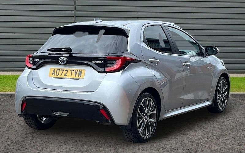 Used Toyota Yaris Hybrid 116 HP (85 kW) 2025 Hatchback