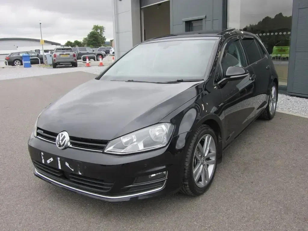 Used VW Golf VII GT 110 HP (80 kW) 2016 Black Hatchback