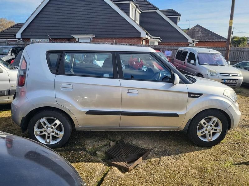 Usado Kia Soul 126 CV (92 kW) 2009 Plateado SUV
