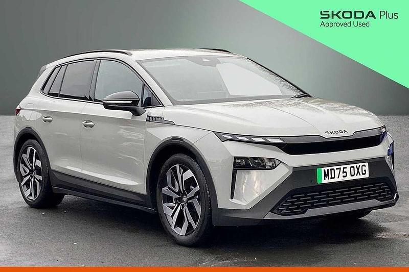 Meteor grey Used 2025 Skoda Elroq SportLine SUV | £33,495 (Fair price) - Image 1/4