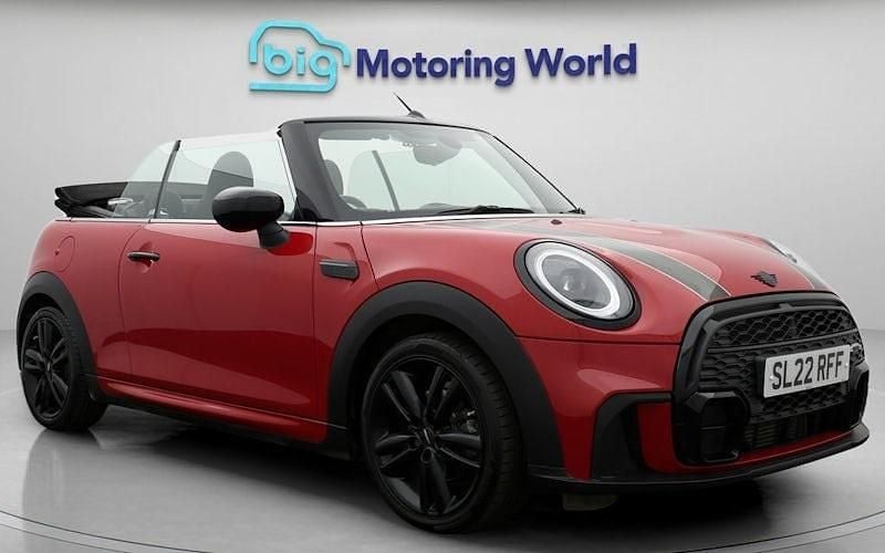 Używany Mini Cooper Cabriolet Sport 136 KM (100 kW) 2022 Kabriolet