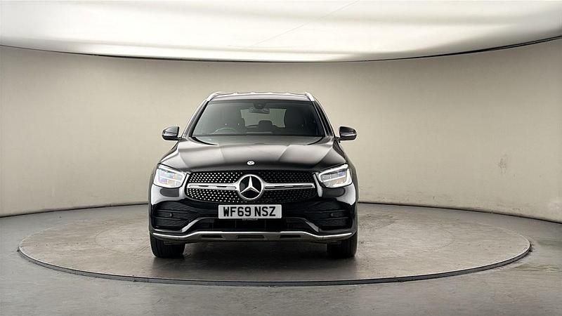 Used Mercedes GLC220 AMG line 194 HP (142 kW) 2019 Obsidian black SUV