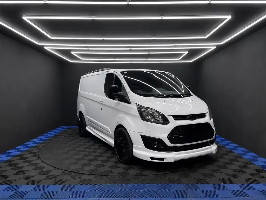 Used Ford Transit Custom 130 HP (95 kW) 2017 White Van