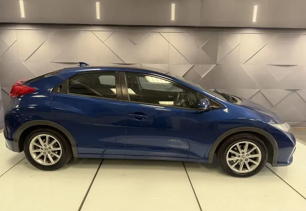 Used Honda Civic SE 142 HP (104 kW) 2012 Blue Hatchback