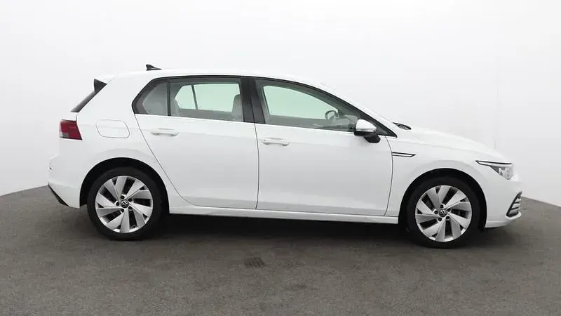 Used VW Golf VIII Style 150 HP (110 kW) 2023 White Hatchback