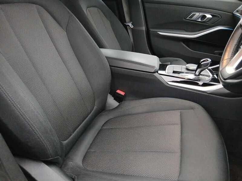 Used BMW 330 292 HP (214 kW) 2022 Black Estate