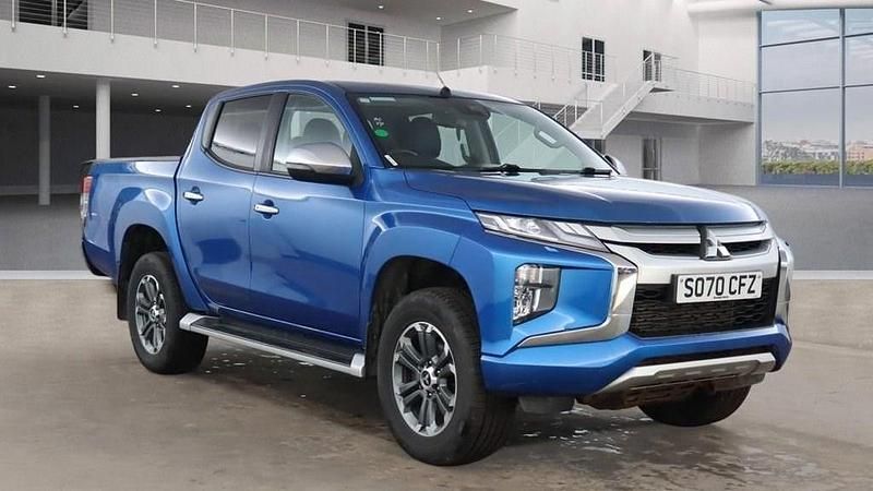 Used Mitsubishi L200 2021 Blue Pickup