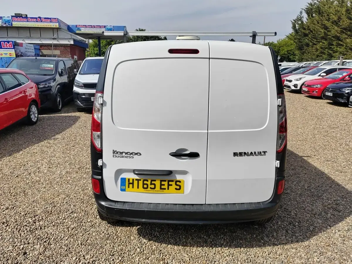 Usado Renault Kangoo Business 2015 Branco Monovolume