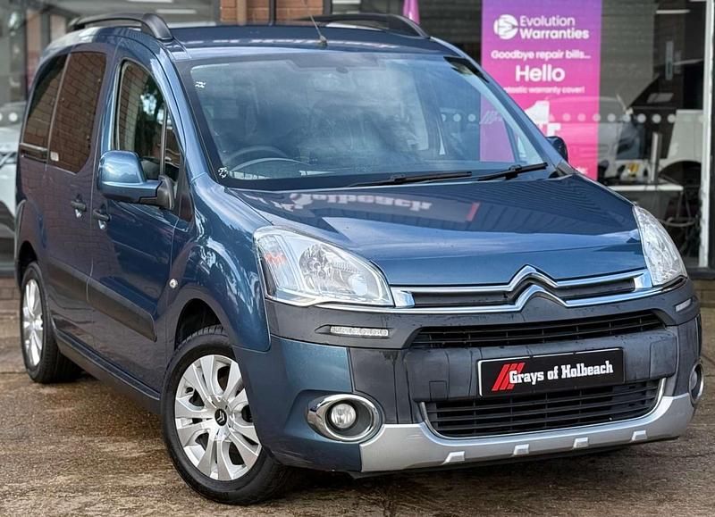 Used Citroën Berlingo XTR 90 HP (66 kW) 2014 Blue MPV