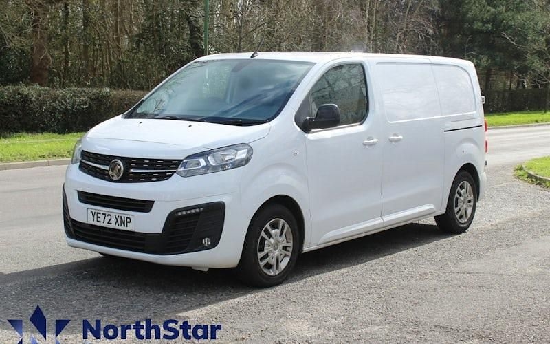 Used Vauxhall Vivaro Sportive 120 HP (88 kW) 2022 White MPV