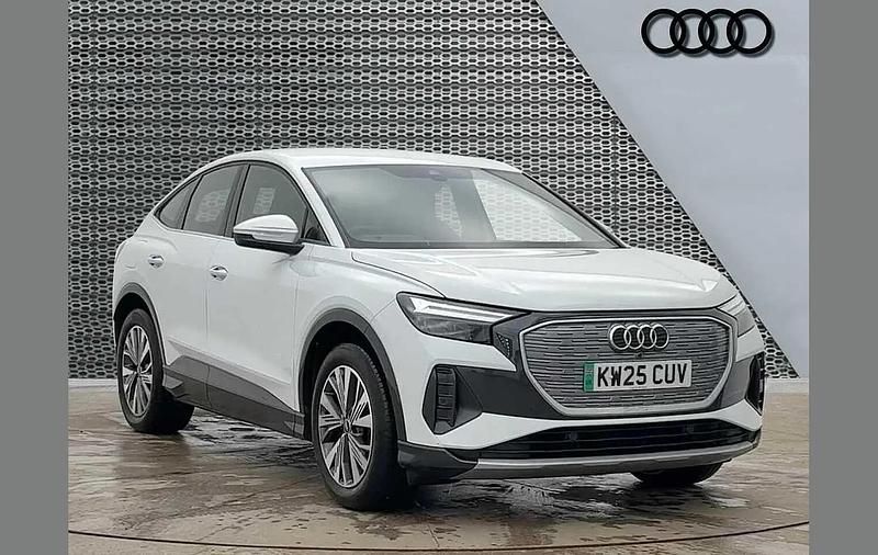 Used Audi Q4 Sportback e-tron Sport 206 kW (281 HP) 2025 White SUV