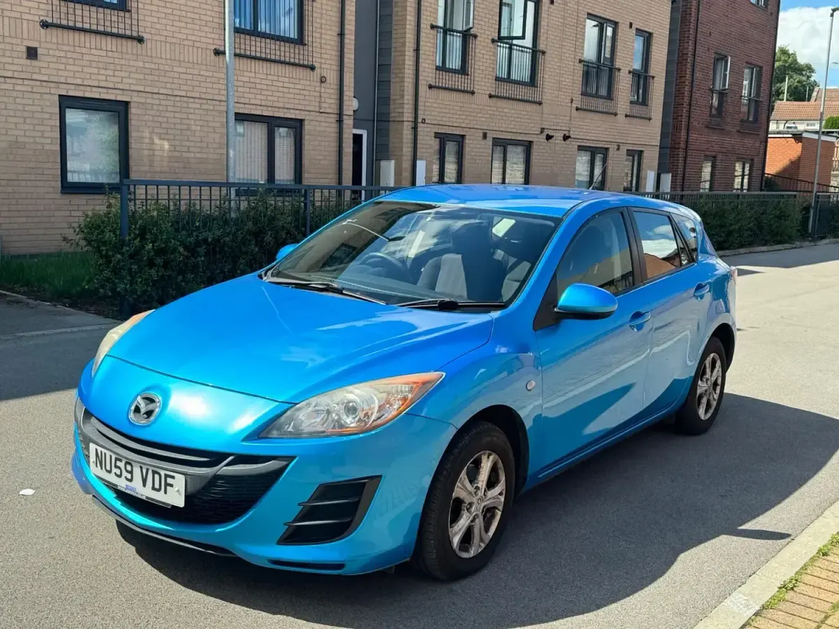 Used Mazda 3 2009 Blue Hatchback