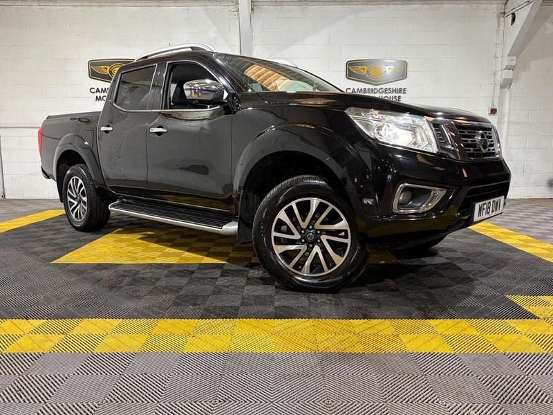 Black Used 2018 Nissan Navara Tekna Pickup | £13,750 (Fair price) - Image 1/4