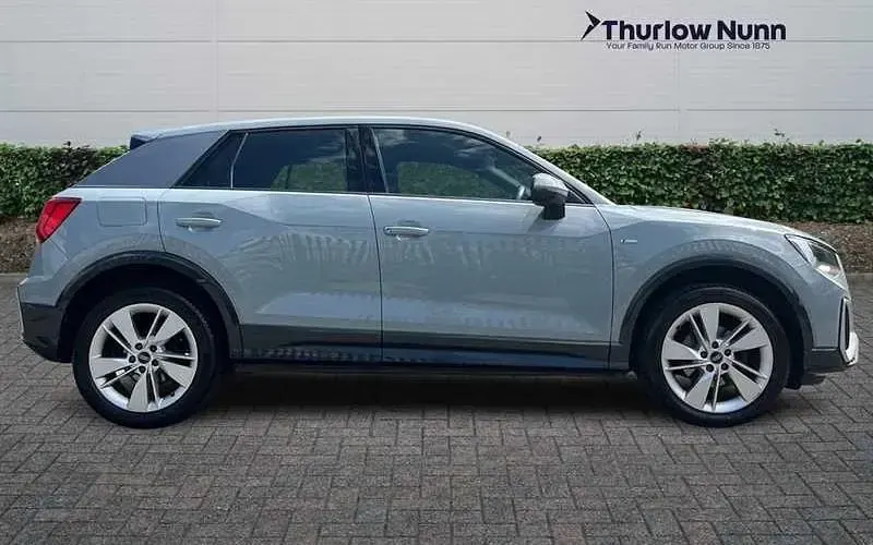 Used Audi Q2 S-Line 110 HP (80 kW) 2024 SUV