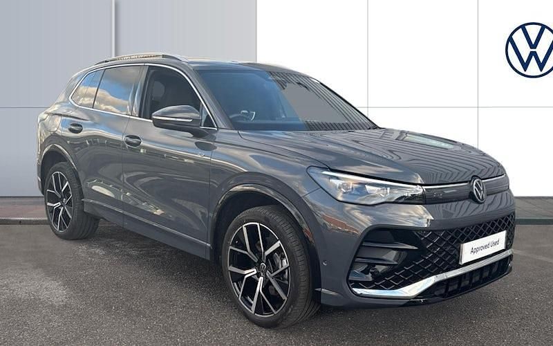 Grey Used 2025 VW Tiguan R-line SUV | £37,999 (Fair price) - Image 1/4