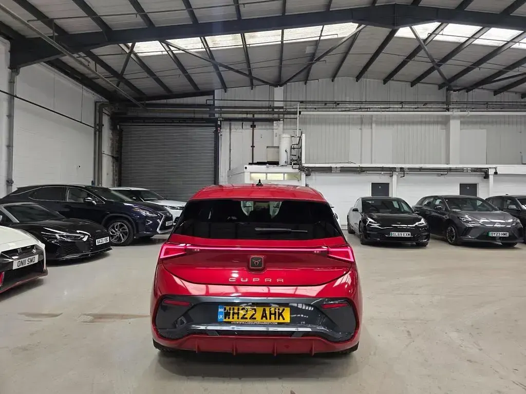 Used Cupra Born 150 kW (204 HP) 2022 Red Hatchback