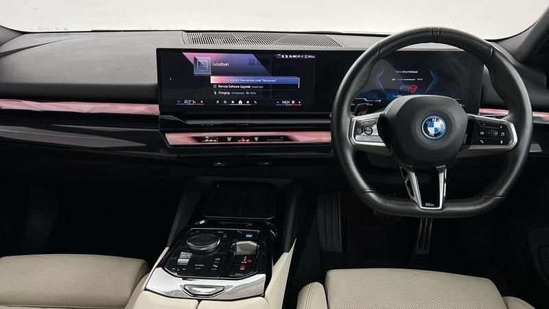 Used BMW i5 M Sport 246 kW (335 HP) 2025 Black
