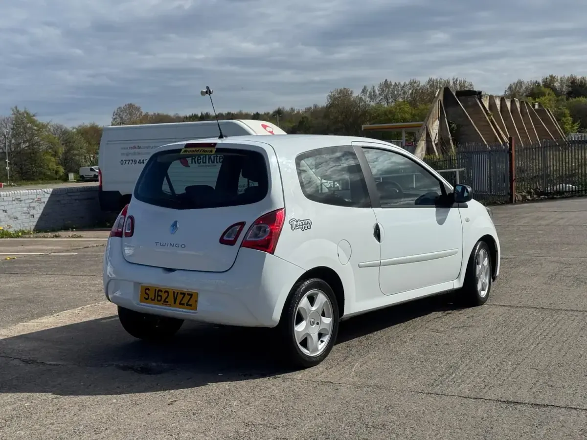 Usado Renault Twingo Dynamique 2012 Branco Citadino