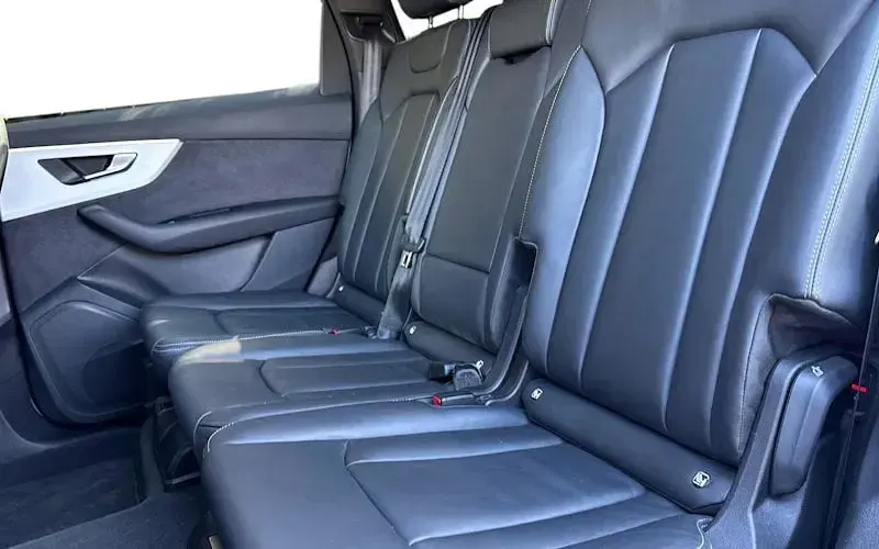 Used Audi Q7 S-Line 340 HP (250 kW) 2024 SUV