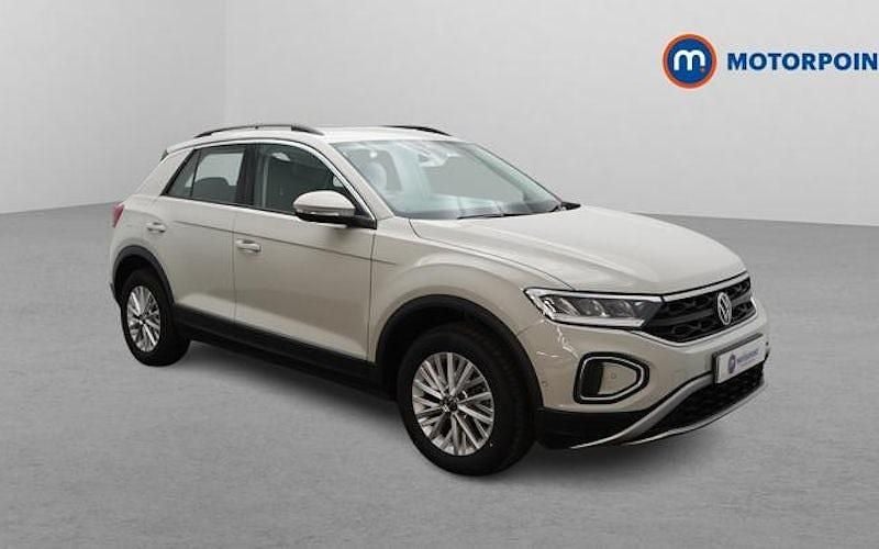 Usado VW T-Roc Life 150 HP (110 kW) 2023 SUV