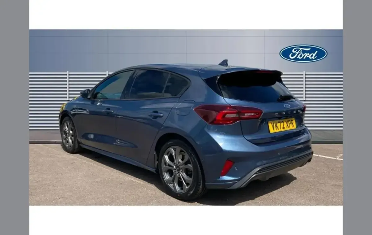 Usado Ford Focus ST-Line 125 HP (91 kW) 2022 Azul Citadino