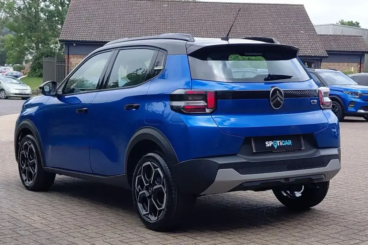 New Citroën C3 101 HP (74 kW) 2026 Blue SUV