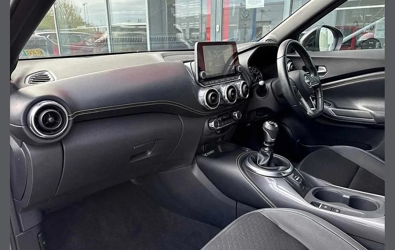 Used Nissan Kiiro 112 HP (82 kW) 2022 Grey SUV