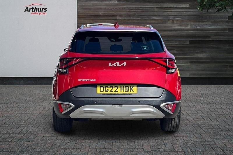 Usado Kia Sportage Launch Edition 148 HP (108 kW) 2022 Vermelho SUV