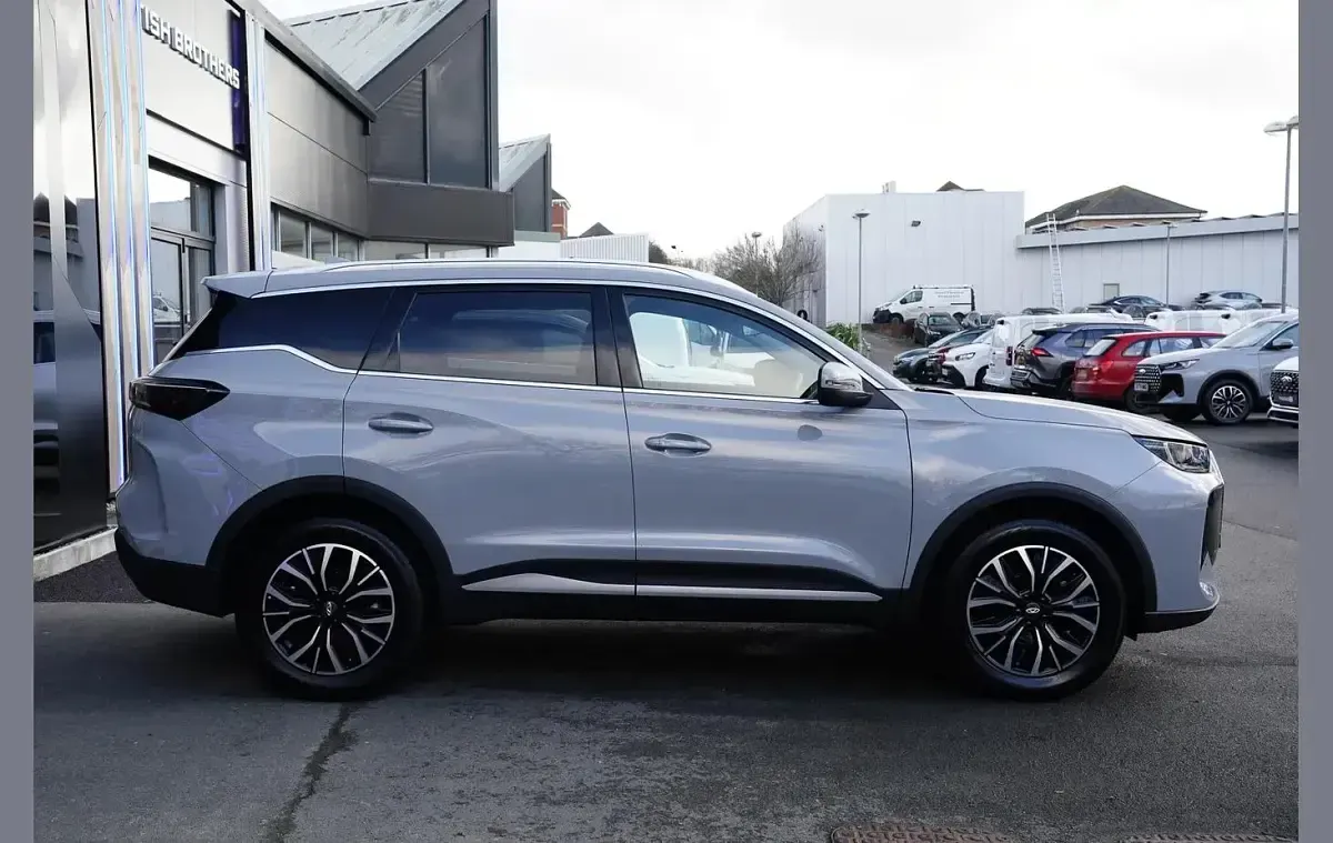 Usado Chery Tiggo 7 197 CV (144 kW) 2025 Gris SUV
