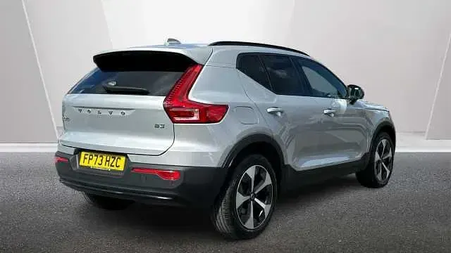 Usado Volvo XC40 Ultimate 161 HP (118 kW) 2024 SUV