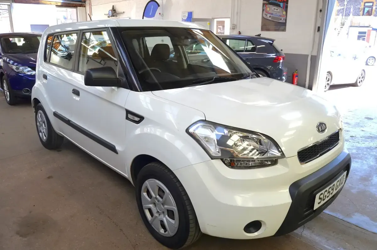 Used Kia Soul 2009 White SUV
