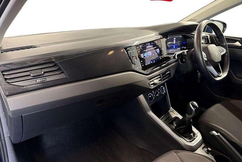 Used VW Polo Life 80 HP (58 kW) 2023 Blue Hatchback