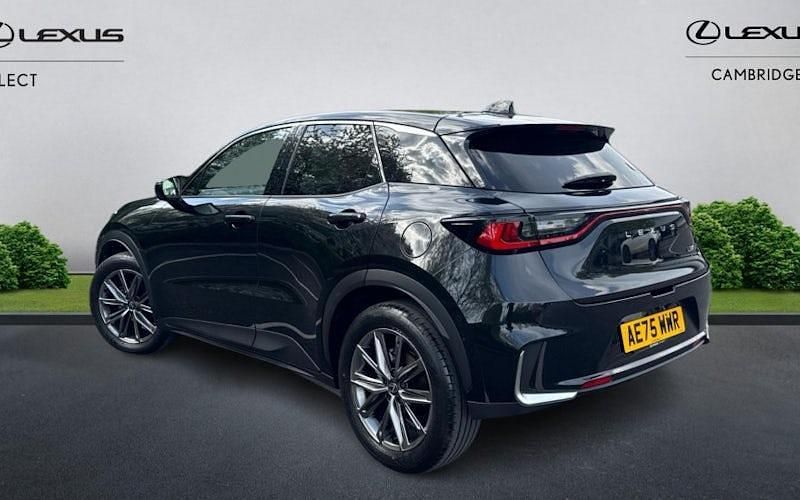 Used Lexus LBX 136 HP (100 kW) 2026 SUV