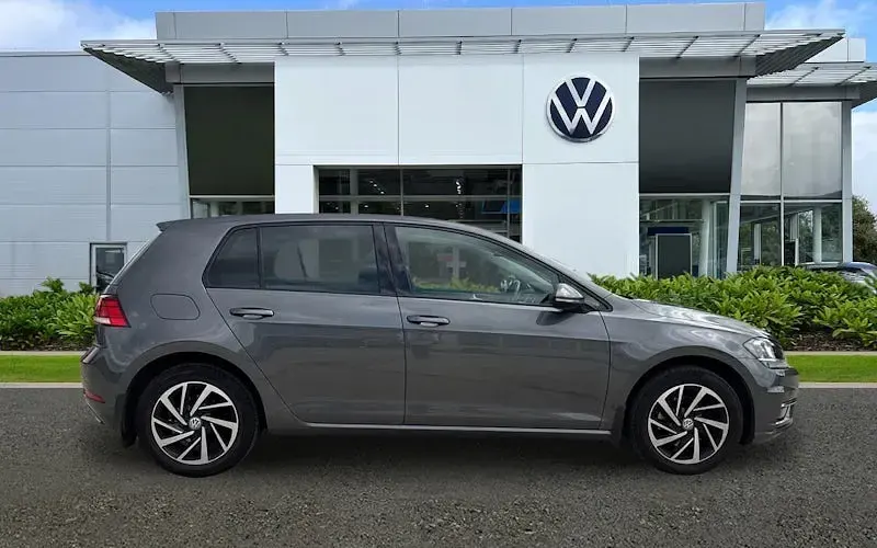 Used VW Golf VII Match 150 HP (110 kW) 2019 Grey Hatchback