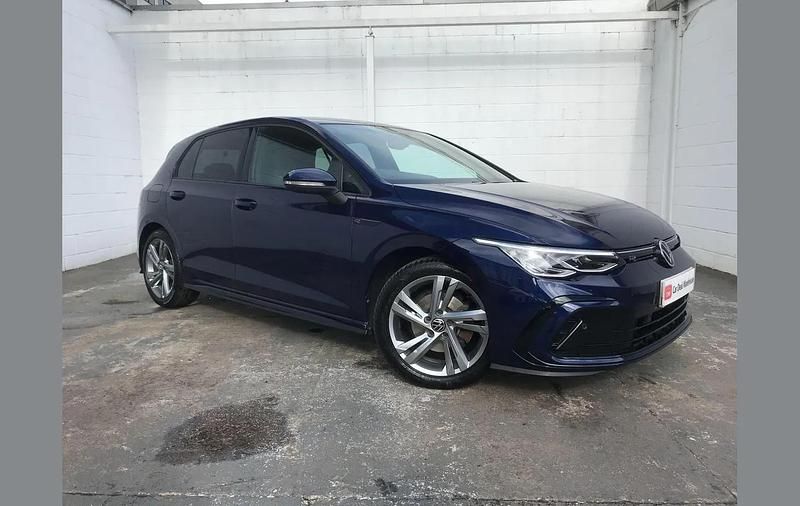 Used VW Golf VIII R-line 147 HP (108 kW) 2021 Blue Hatchback