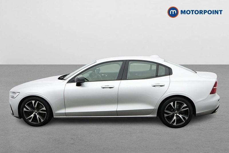Used Volvo S60 R-Design 250 HP (183 kW) 2019 Silver Sedan