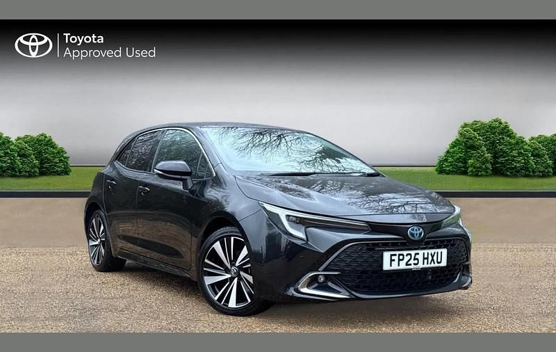 Used Toyota Corolla Design 140 HP (102 kW) 2025 Black Hatchback