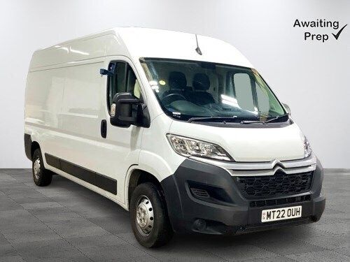White Used 2022 Citroën Relay Van | £15,950 (Good price) - Image 1/4