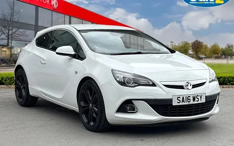Używany Vauxhall Astra GTC Edition 120 KM (88 kW) 2015 Coupe